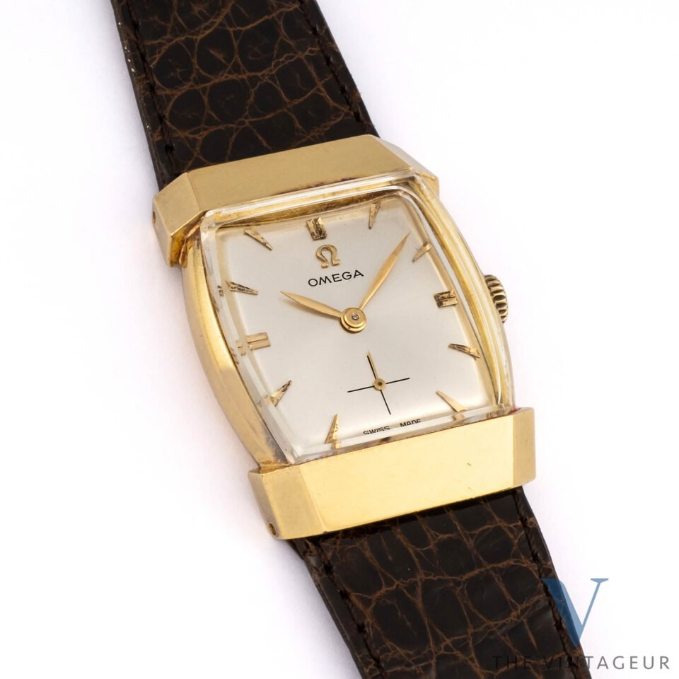 Omega 18k yellow gold from 1948 ref OT3913 “His & Hers”Collection.