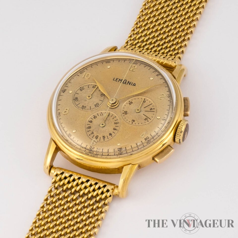 Lemania Chronograph 18k solid  yellow gold from 1940's.