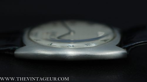 Corum structured dial