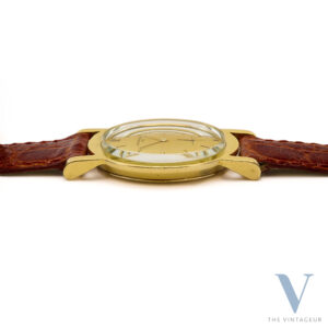 VACHERON CONSTANTIN "CASSA PIANA REF. 4878 MOVIMENTO VC 1001 A CARICA MANUALE IN ORO GIALLO 18K MASSICCIO DEGLI ANNI '50