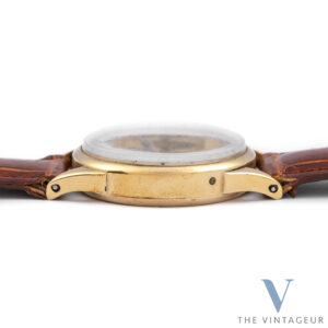 LeCoultre X Charlton "Duo Date" Ref.2701 Boîtier en or jaune 14KT Mouvement à remontage manuel LeCoultre 436 des années 40