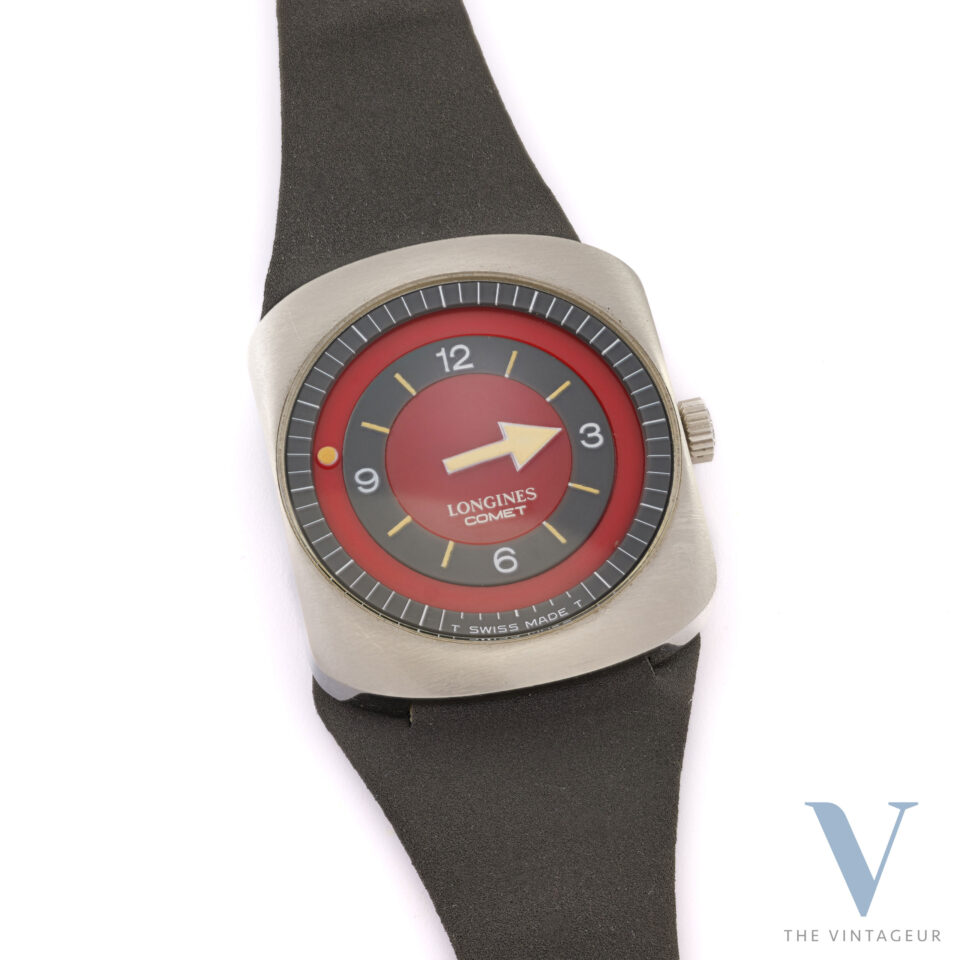 Longines Comet Ref. 8475 Quadrante rosso NOS Cassa in acciaio Movimento a carica manuale Longines 702 Anni 70