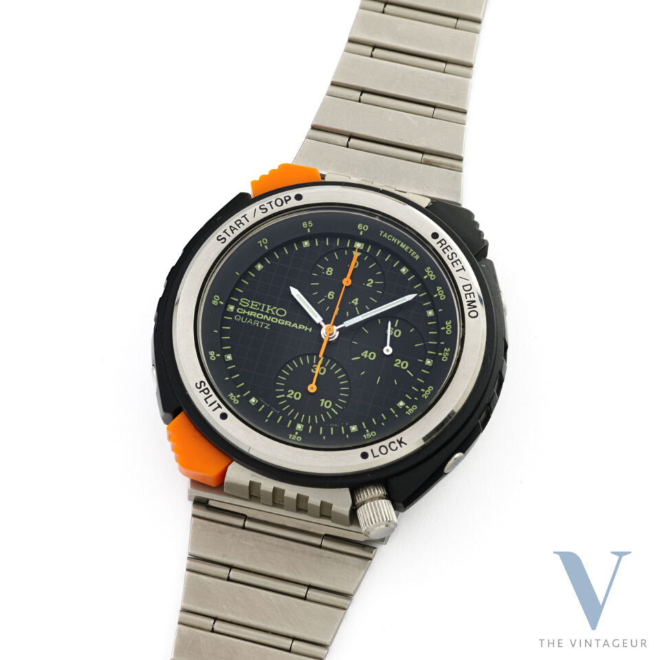 Seiko Chronograph Quarz 7A28-7050 rotierenden Metall/Kunststoff-Gehäuse In-House 7A28 Uhrwerk aus den 80er Jahren