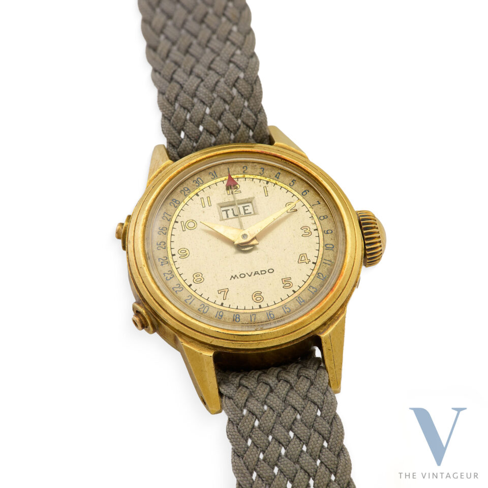 Movado Calendette Ref. 3036 "FB" Waterproof Case in Solid 18K Yellow Gold, In-House Manual-Winding Movement N.28, From the 1940s