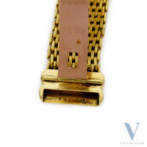 CARTIER "GOUVERNAIL", SKELETON 18KT YELLOW GOLD CASE, 18KT YELLOW GOLD BRACELET WITH 18KT ROSE GOLD "EJ" DEPLOYANT CLASP, HAND-WOUND MOVEMENT EWC. CO 462/2, FROM THE 1940s