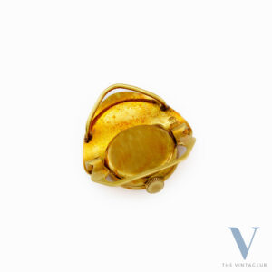 GUBELIN "ORCHID", FANCY 18KT YELLOW GOLD CASE, MANUAL-WINDING MOVEMENT AS 976, FROM 1960s