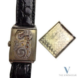 JAEGER LECOULTRE REVERSO, EMBOSSED BLACK DIAL, HAND-WOUND LISICA-TAVANNES 064 MOVEMENT, FROM THE EARLY 1930s.